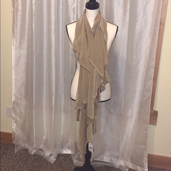 Cejon Scarf - Picture 1 of 3